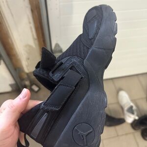 Jordan Black Sneakers